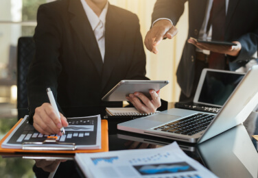 Why Choose Simbofy for Graphic Design?
